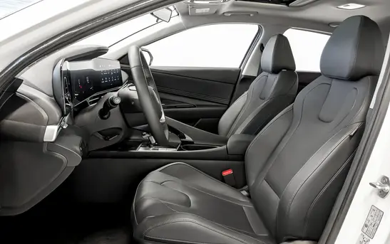 Hyundai Elantra 1.50 Вариатор, фото №1