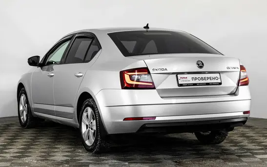 Skoda Octavia 1.60 механика, фото №1