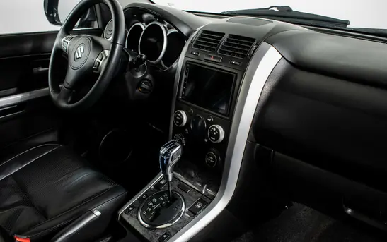 Suzuki Grand Vitara 2.40 автоматическая, фото №1