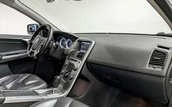 Volvo XC60 2.40 Автоматическая, фото №1