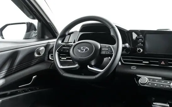 Hyundai Elantra 1.50 Вариатор, фото №1