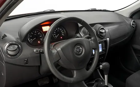 Nissan Almera 1.60 Автоматическая, фото №1