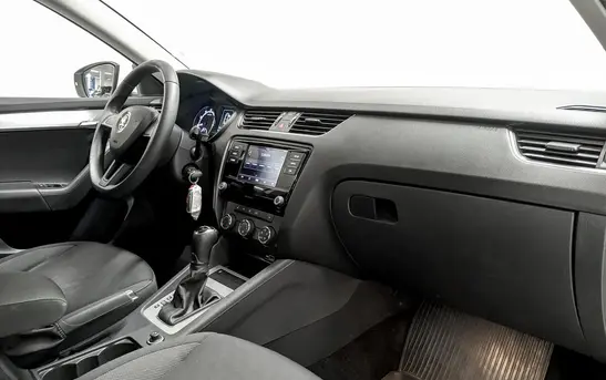 Skoda Octavia 1.60 автоматическая, фото №1
