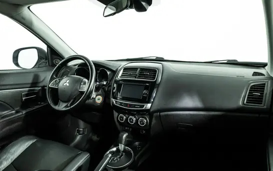 Mitsubishi ASX 1.80 вариатор, фото №1