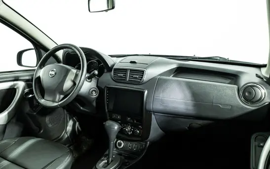 Nissan Terrano 2.00 Автоматическая, фото №1