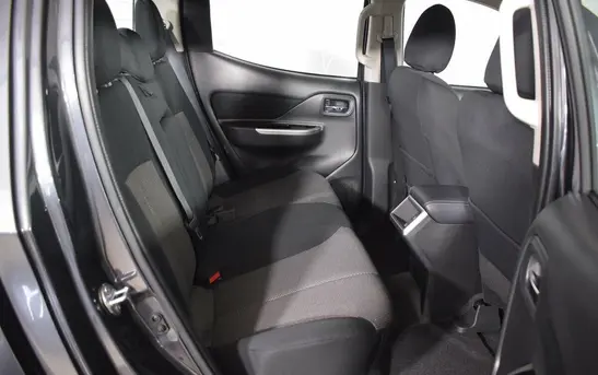 Mitsubishi L200 2.40 Автоматическая, фото №1