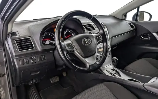 Toyota Avensis 1.80 Вариатор, фото №1