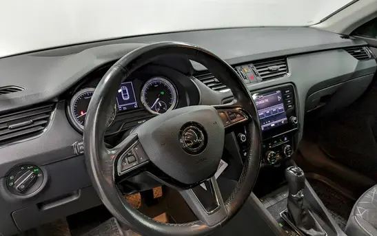 Skoda Octavia 1.40 Робот, фото №1