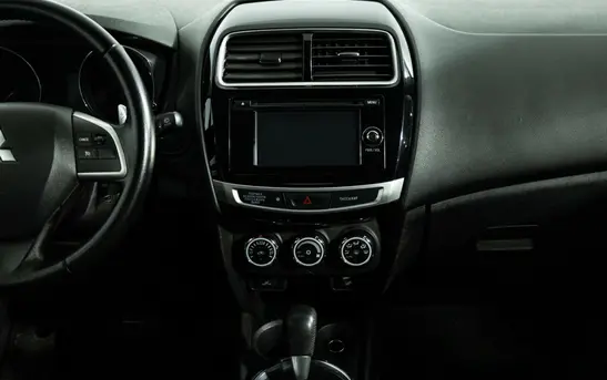Mitsubishi ASX 1.80 вариатор, фото №1
