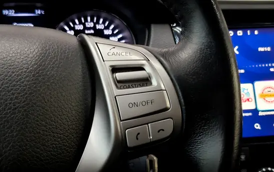 Nissan Qashqai 1.20 вариатор, фото №1
