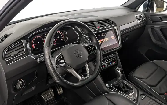 Volkswagen Tiguan 2.00 робот, фото №1