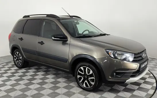 Lada (ВАЗ) Granta 1.60 механика, фото №1