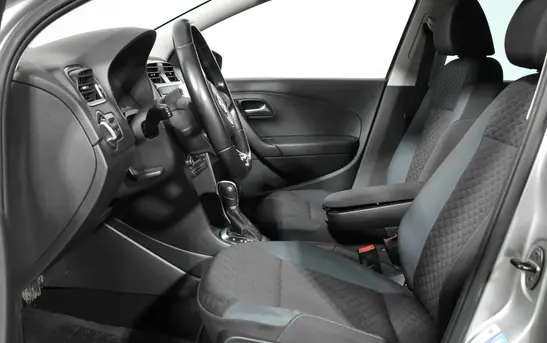 Volkswagen Polo 1.60 автоматическая, фото №1
