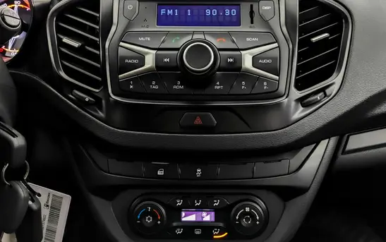 Lada (ВАЗ) Vesta 1.60 механика, фото №1