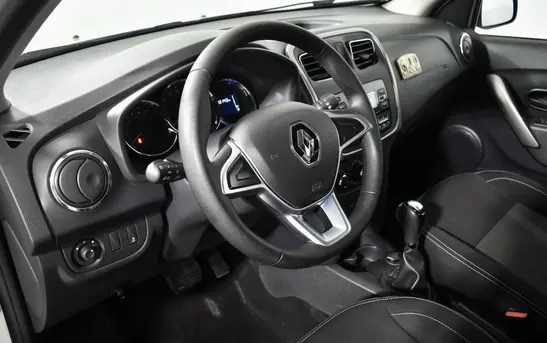 Renault Sandero 1.60 автоматическая, фото №1