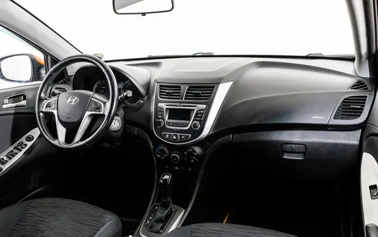 Hyundai Solaris 1.60 автоматическая, фото №1