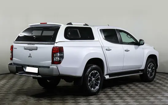 Mitsubishi L200 2.40 Автоматическая, фото №1