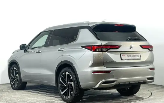 Mitsubishi Outlander 2.50 Вариатор, фото №1