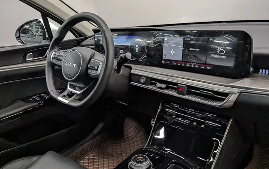 Kia K5 2.00 Автоматическая, фото №1