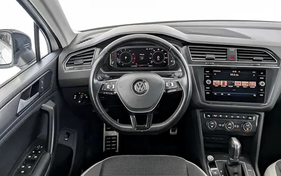 Volkswagen Tiguan 1.40 робот, фото №1