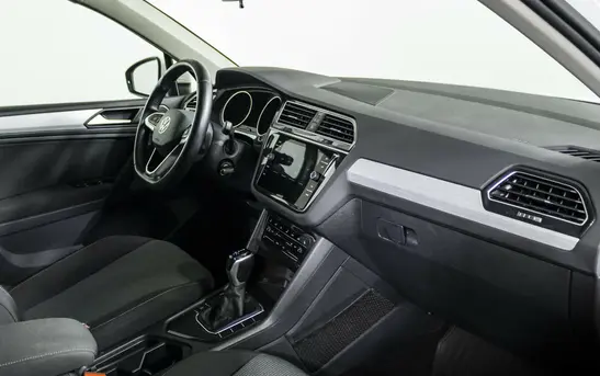 Volkswagen Tiguan 1.40 робот, фото №1
