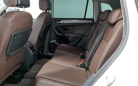 Volkswagen Tiguan 1.40 робот, фото №1
