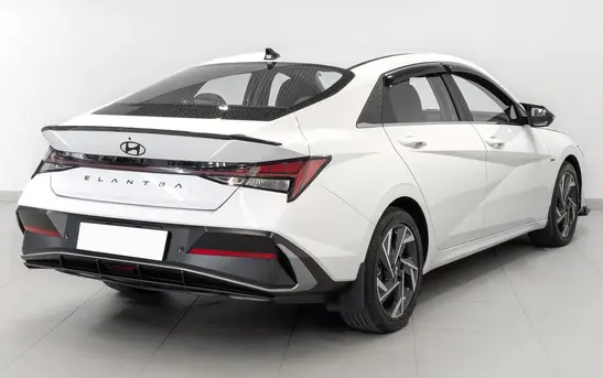 Hyundai Elantra 1.50 Вариатор, фото №1