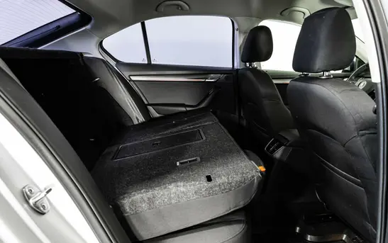 Skoda Octavia 1.60 механика, фото №1