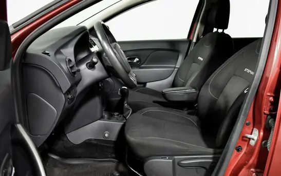 Renault Sandero 1.60 Автоматическая, фото №1