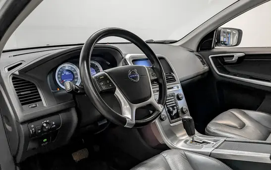 Volvo XC60 2.40 Автоматическая, фото №1