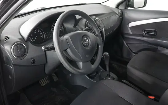 Nissan Almera 1.60 автоматическая, фото №1