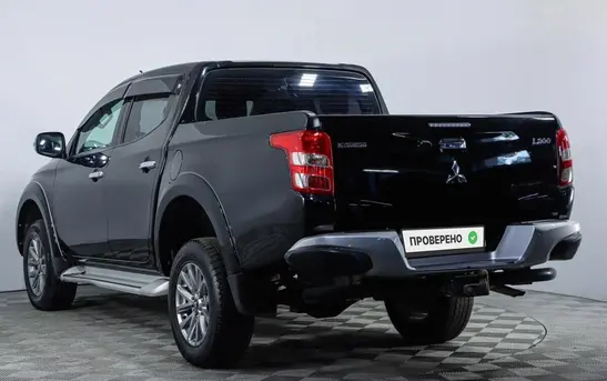 Mitsubishi L200 2.40 Автоматическая, фото №1