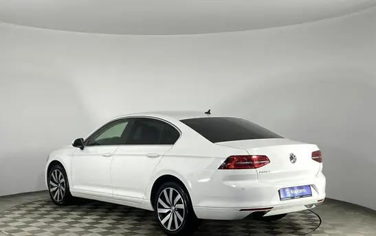 Volkswagen Passat 1.80 Робот, фото №1