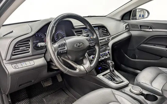 Hyundai Elantra 2.00 Автоматическая, фото №1