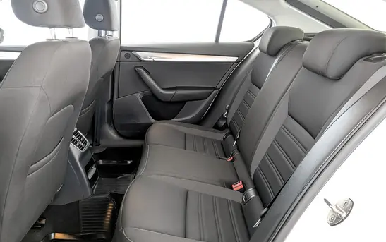 Skoda Octavia 1.60 автоматическая, фото №1
