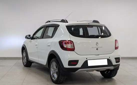 Renault Sandero 1.60 механика, фото №1