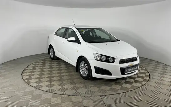 Chevrolet Aveo 1.60 Автоматическая, фото №1