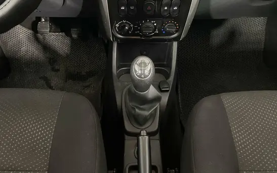 Nissan Almera 1.60 механика, фото №1