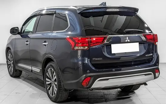 Mitsubishi Outlander 2.40 Вариатор, фото №1