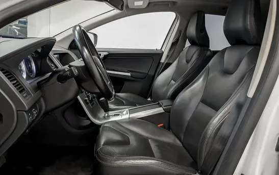 Volvo XC60 2.40 Автоматическая, фото №1