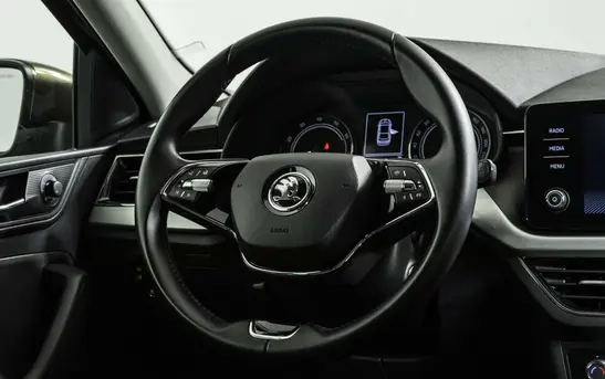 Skoda Rapid 1.60 автоматическая, фото №1