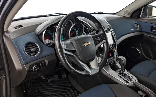 Chevrolet Cruze 1.80 Автоматическая, фото №1