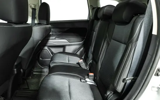 Mitsubishi Outlander 2.00 вариатор, фото №1