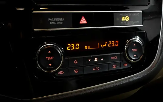 Mitsubishi Outlander 2.40 Вариатор, фото №1