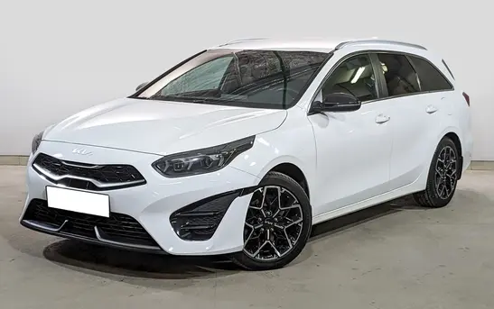 Kia Ceed 1.50 Робот, фото №1
