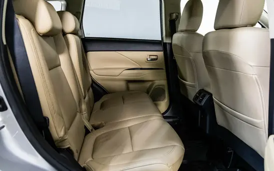 Mitsubishi Outlander 2.40 вариатор, фото №1