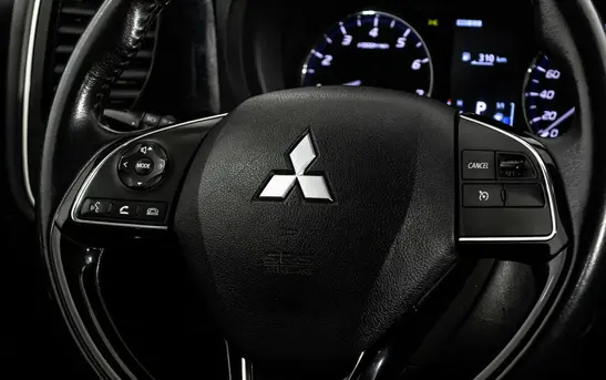 Mitsubishi Outlander 2.00 вариатор, фото №1