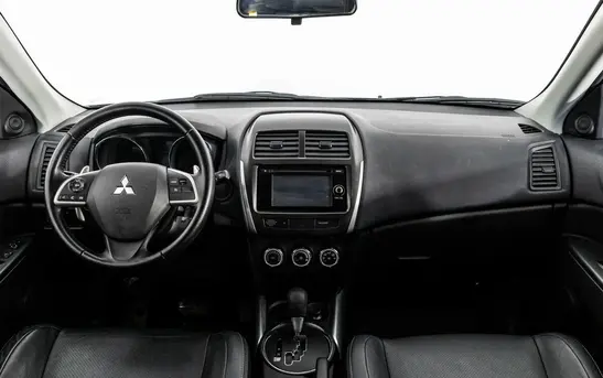 Mitsubishi ASX 1.80 вариатор, фото №1