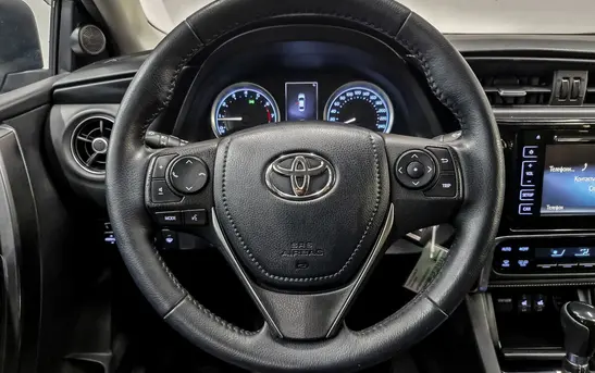 Toyota Corolla 1.60 Вариатор, фото №1