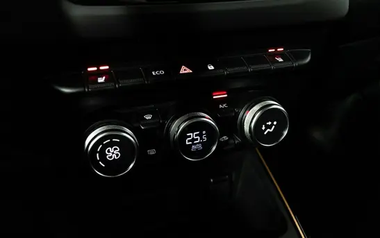Renault Duster 1.60 Механика, фото №1